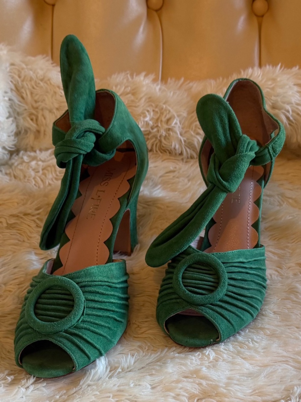 Miss L Fire: Size 39 vintage inspired open toe heel with tie at ankle